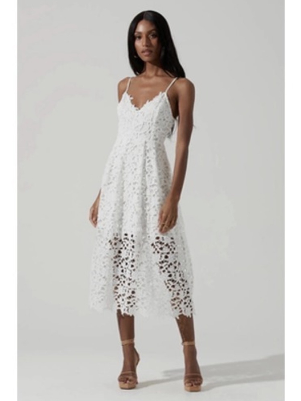 ASTR The Label - White Lace Midi Dress - Size Small